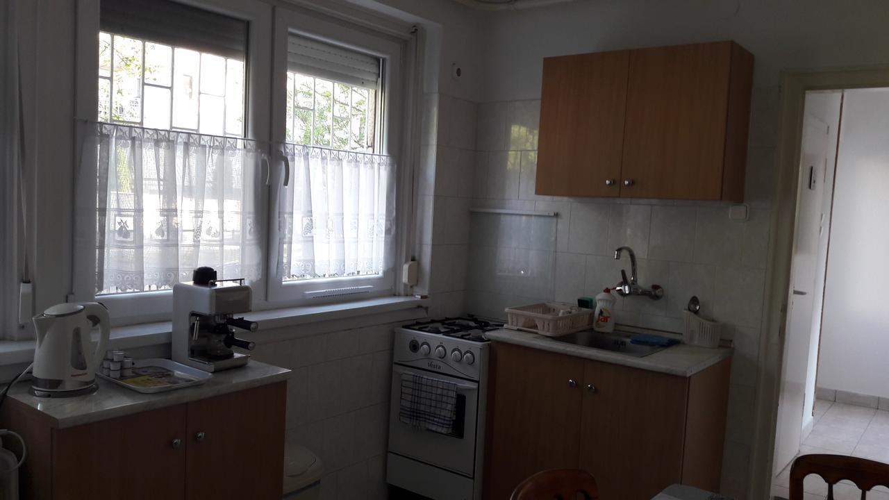 Pero Vendeghaz Hotel Debrecen Ngoại thất bức ảnh
