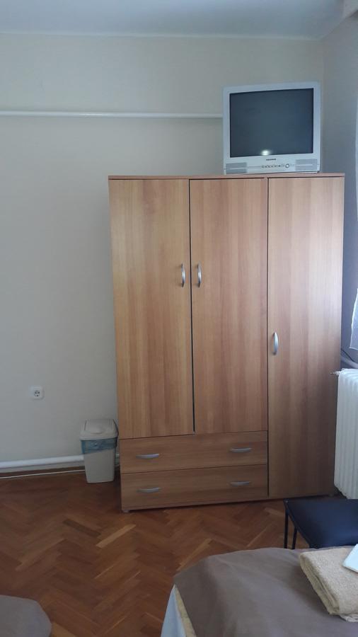 Pero Vendeghaz Hotel Debrecen Ngoại thất bức ảnh